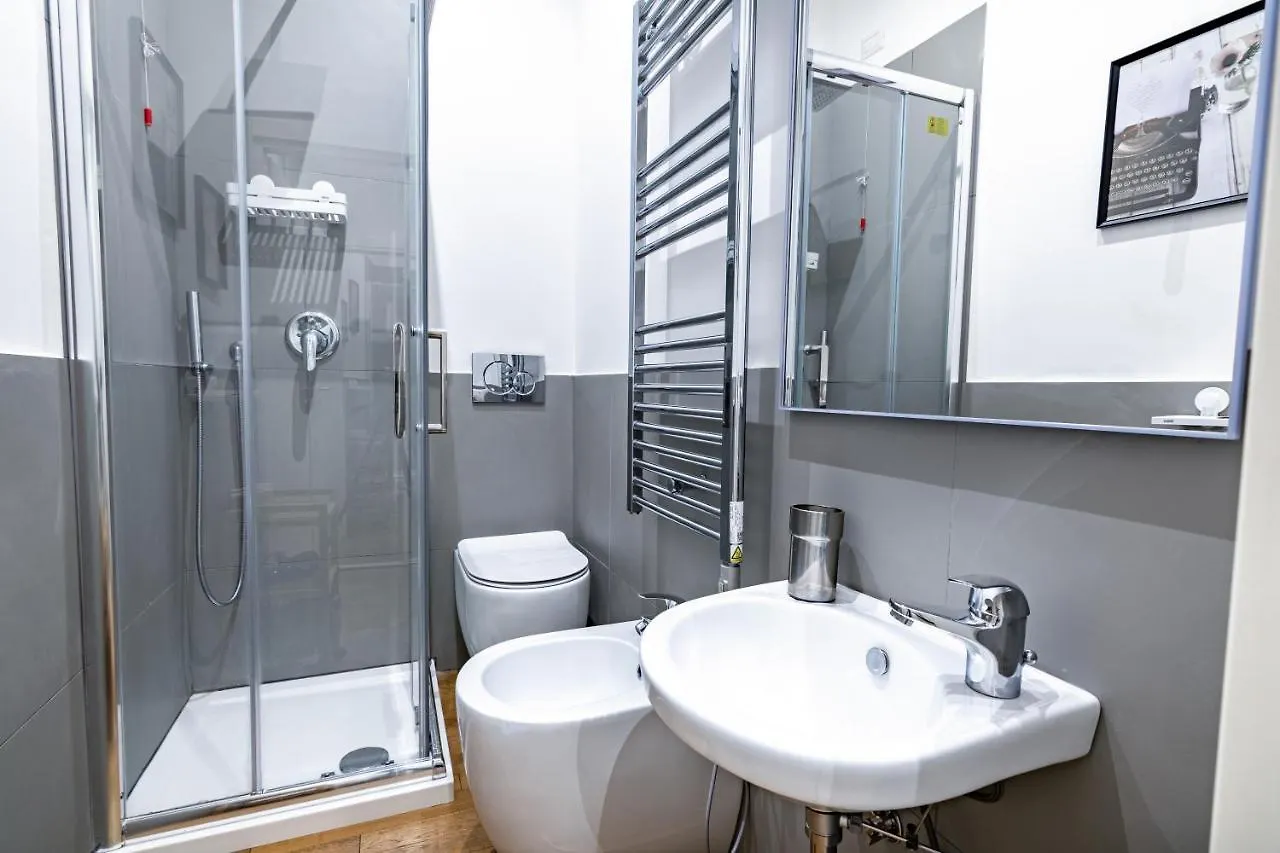 Farini 36 Monumentale District 2Pax Wifi Apartamento Milão 0*,  Itália